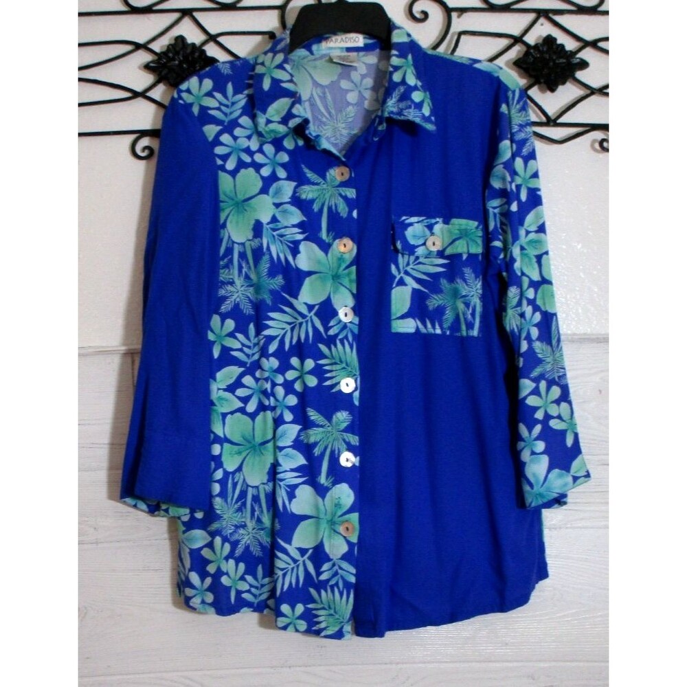 Paradiso Button Up Top Women's Size L 3/4 Sleeve Blue Floral